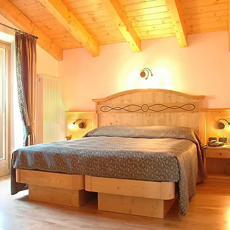 فندق Garni La Soldanella 3*